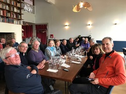  <a style='color: #fff;' href='/uploaded/photo/accueil-des-nouveaux-memebres-5e5fc1417d9c8.jpg'>(Télécharger)</a>