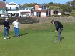  <a style='color: #fff;' href='/uploaded/photo/coupe-de-l-amitie-5bcf56b6915fc.jpg'>(Télécharger)</a>